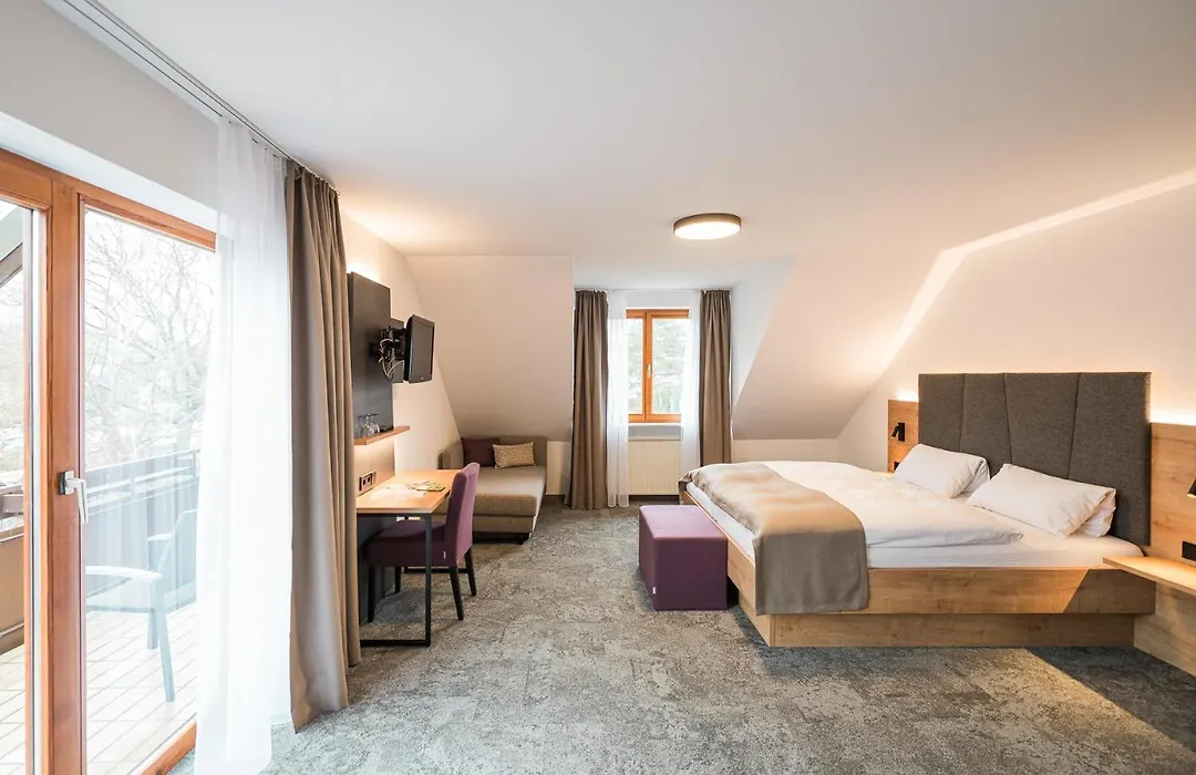 Hotel Goldener Engel-1